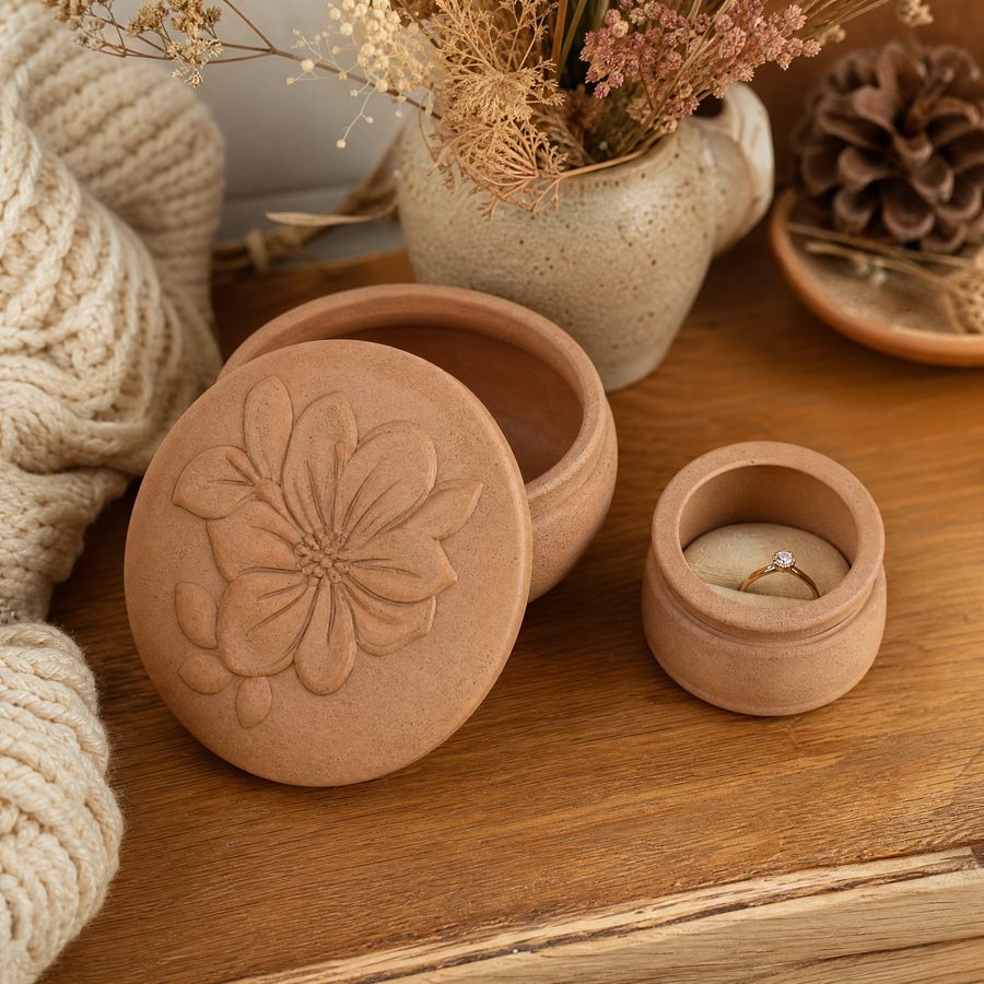 Lidded Boxes & Desk Organizers